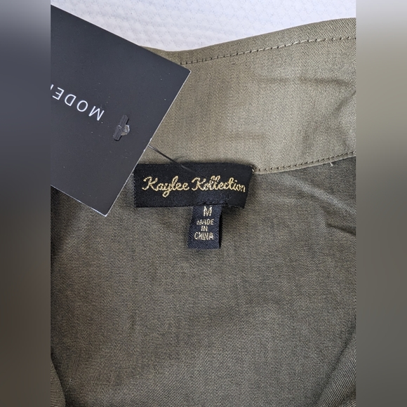 Pilot hottie Jumpsuit olive green size M Kaylee kolletion. - Picture 10 of 11